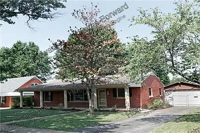 353 Boiling Springs Dr Photo 1