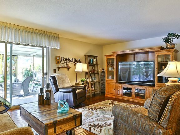 4th image of 3341 E Hilltonia Dr