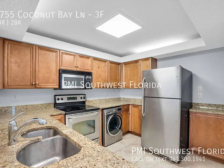 2755 Coconut Bay Ln #3F — Photo 3