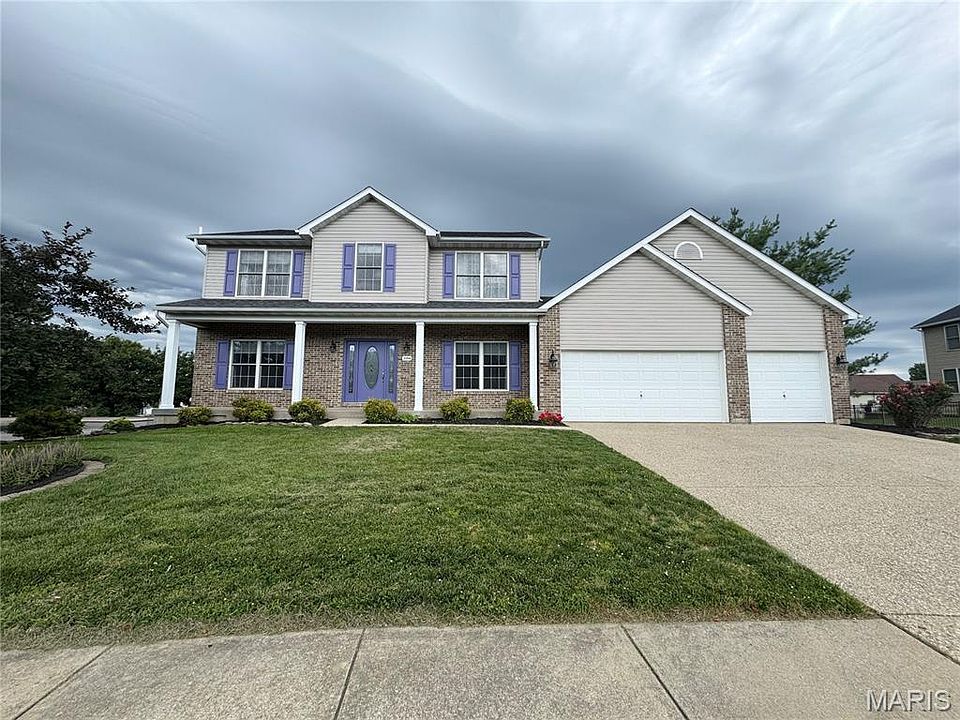 1st image of 3594 Sky Hawk Dr