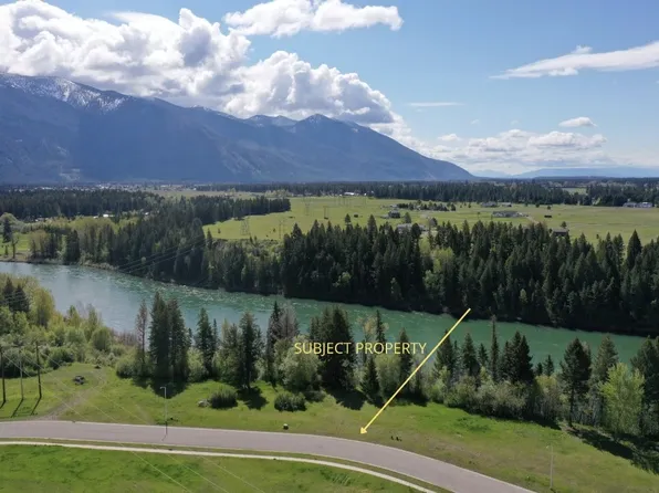 850 Riparian Dr, Columbia Falls, MT 59912