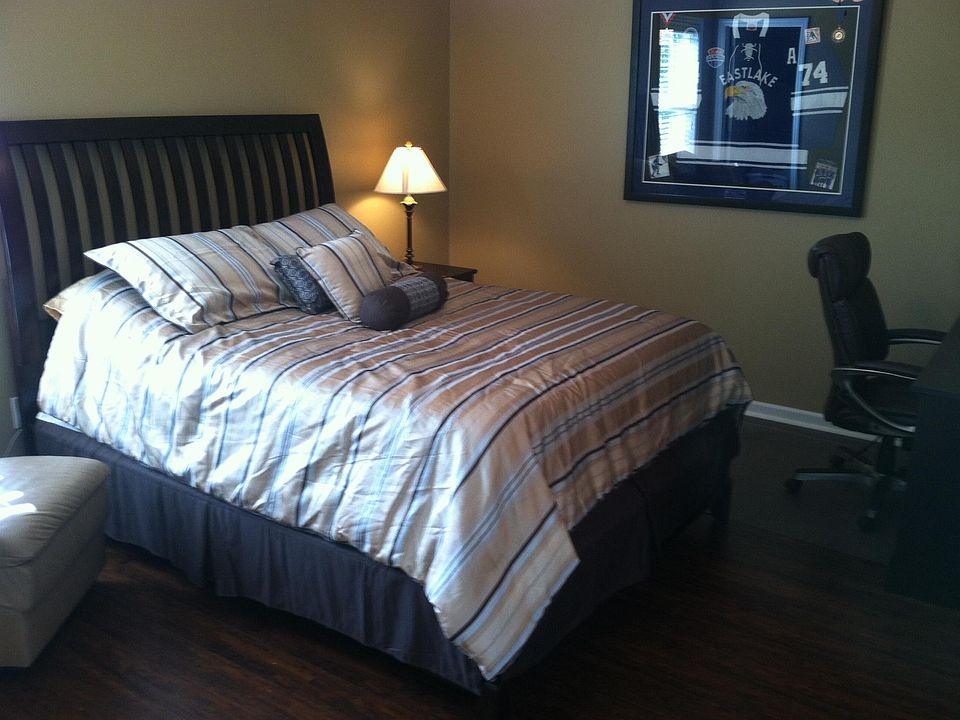 2nd image of 402 W Glenn Ave Unit 304