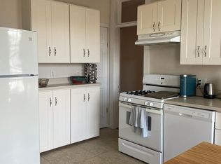 1654 Columbia Rd #3, Boston, MA 02127