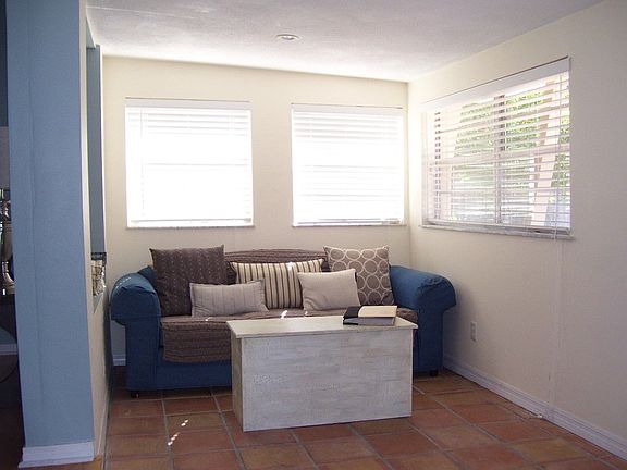 sunroom/bonus room