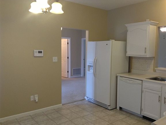 4th image of 4094 Ash Lawn Rd