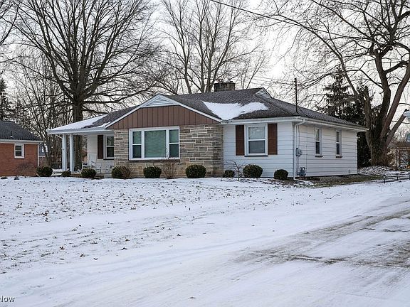 2nd image of 459 Wildwood Dr