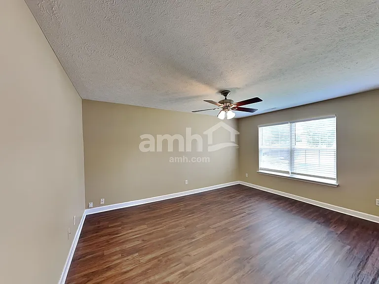 6012 Mountview Dr — Photo 7