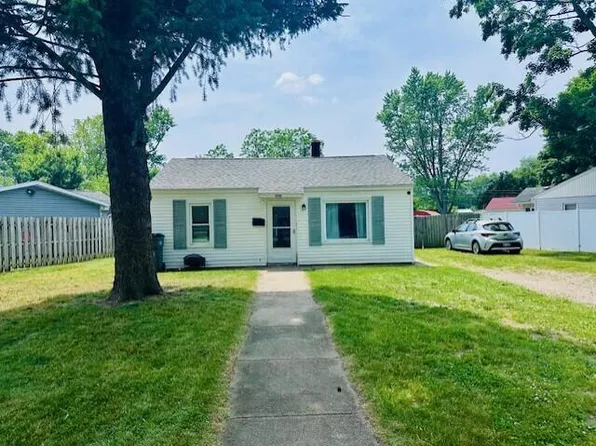 2010 Baldwin Dr, Niles, MI 49120