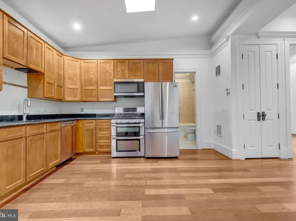 936 Madison St NW APT 201, Washington, DC 20011