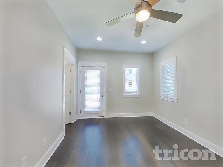 1248 Hillwood Private Cv — Photo 8
