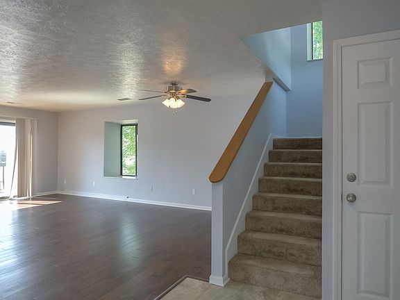 4th image of 3660 Walden Dr APT A