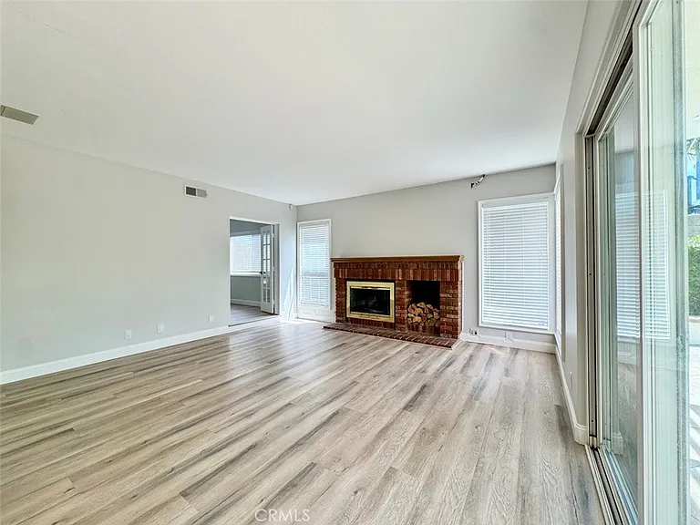 22511 Peartree — Photo 9