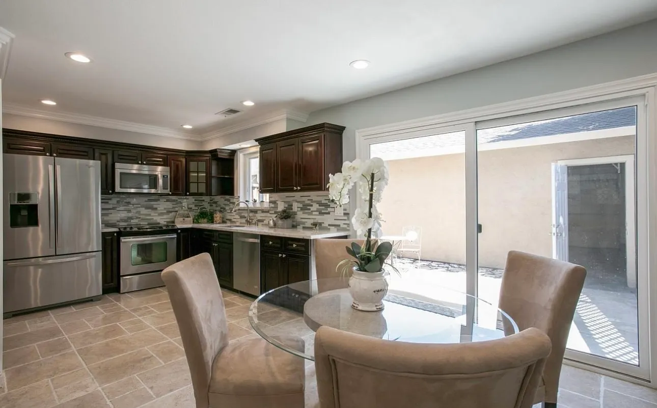 1657 Cedarcreek Ct — Photo 3