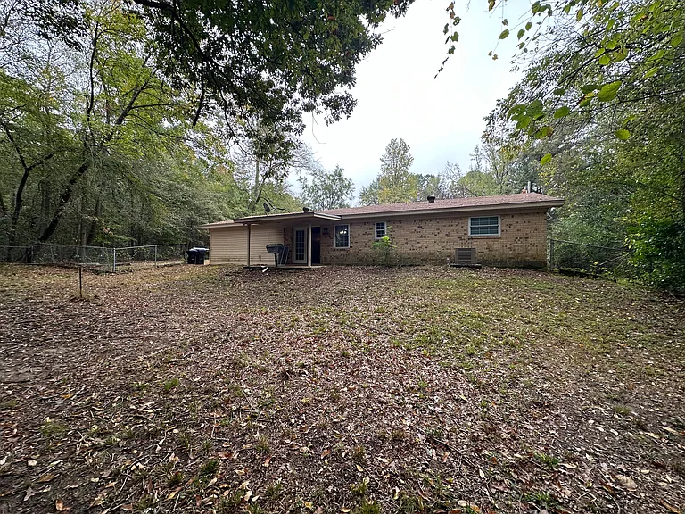 203 Irving St — Photo 14