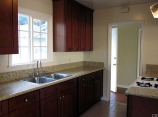 417 E Walnut Ave, Monrovia, CA 91016