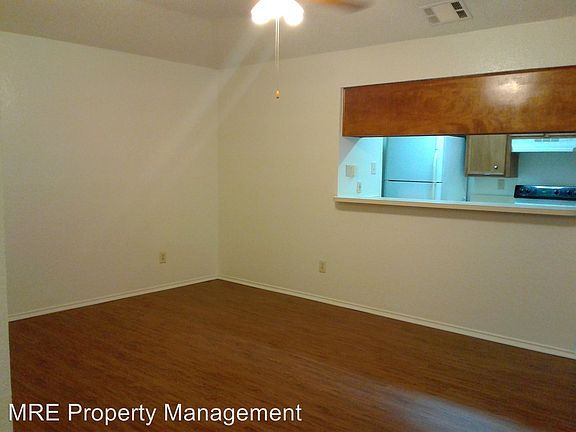 4th image of 5703 Bramblewood Ct