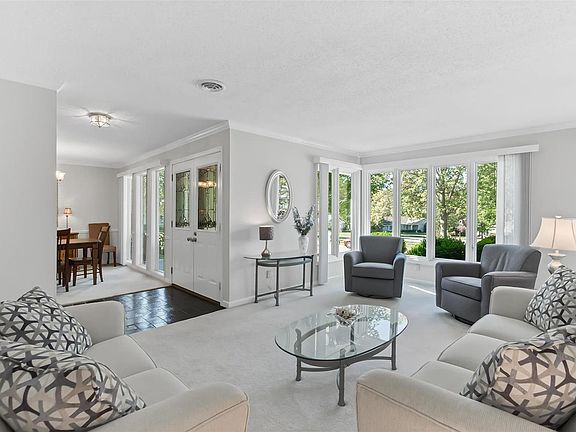 4th image of 482 Ironwood Dr