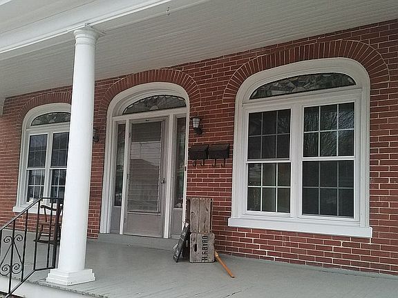 House 1 Porch