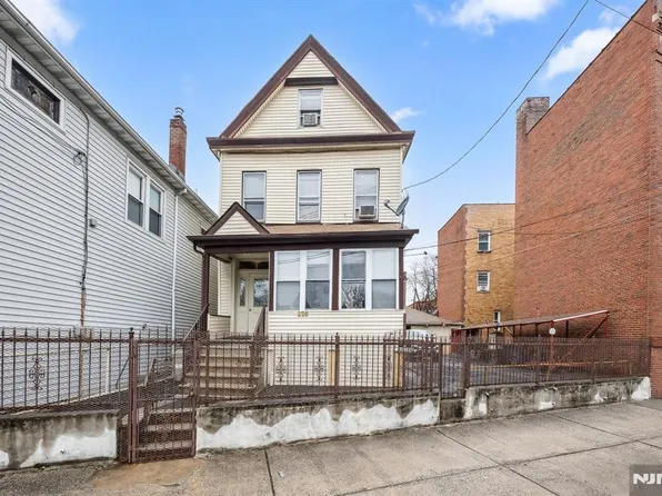 224-226 Vreeland Ave, Paterson, NJ 07504