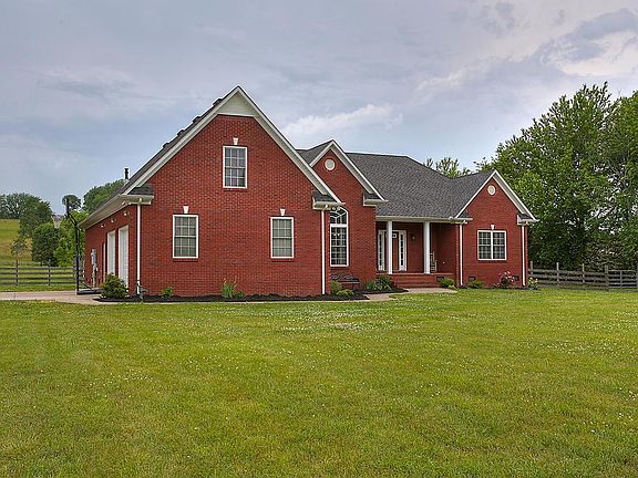 3rd image of 8070 New Lawrenceburg Hwy