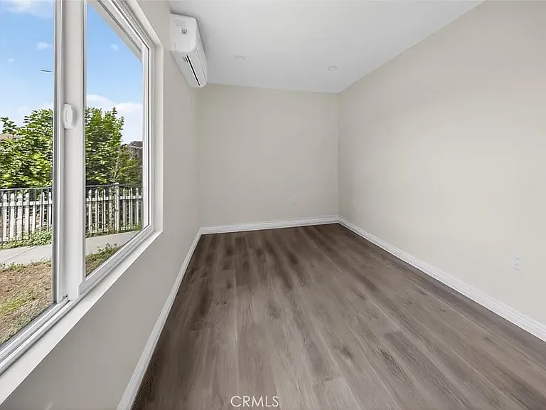 14833 Nordhoff St — Photo 6