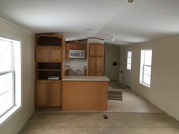 Looking in  to kitchen 