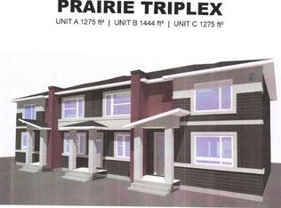 1973 W McCaskill Dr, Crossfield, AB T0M0S0