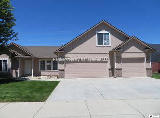 1836 W Pebblestone St, Meridian, ID 83646