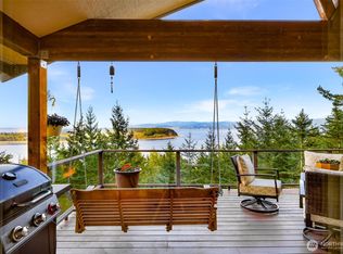 3040 Mount Vista Dr, Lummi Island, WA
