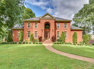 906 Loggers Run, Franklin, TN 37069