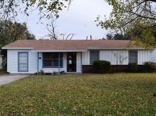 2115 S Pine St, Brady, TX 76825