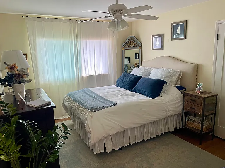 970 Tarento Dr — Photo 15