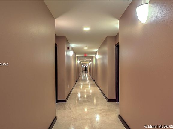 3rd image of 10 Aragon Ave Suite 913