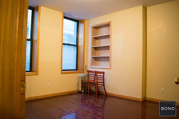 Rented by Bond New York | media 10