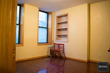 Rented by Bond New York