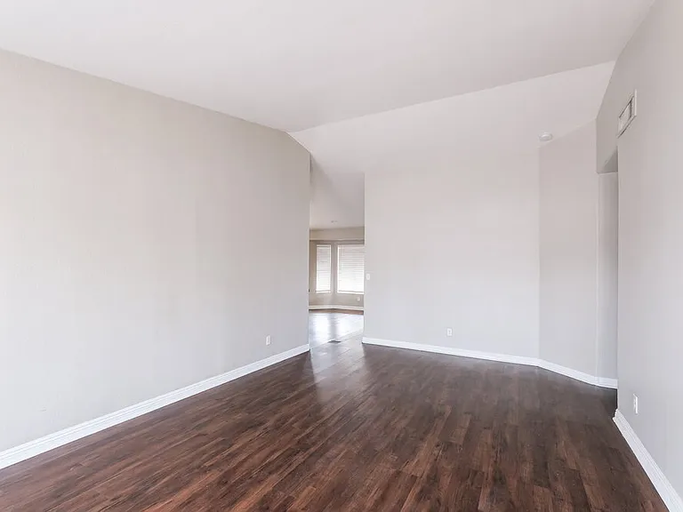 6634 W Pima St — Photo 4