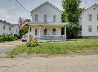 419 Fon Clair St, Johnstown, NY 12095