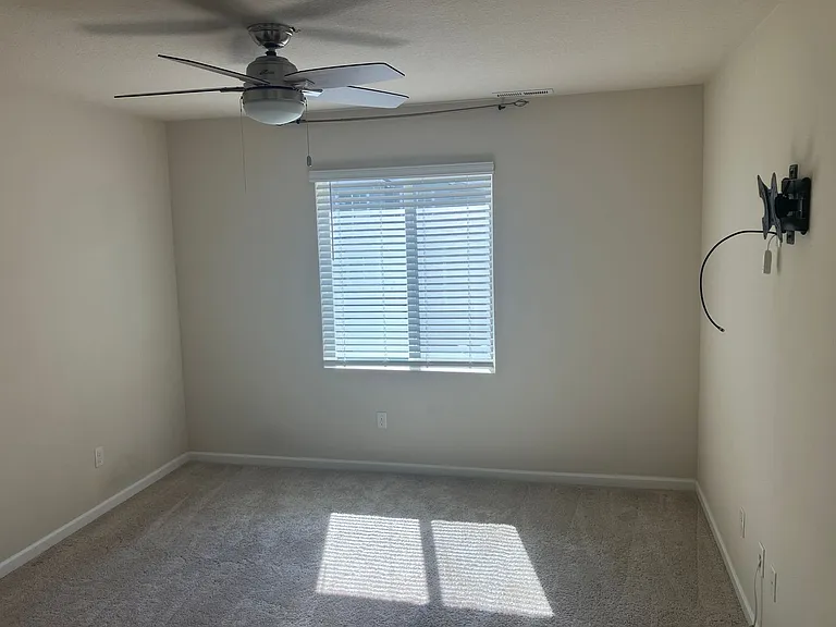 5714 Joynak St S — Photo 11