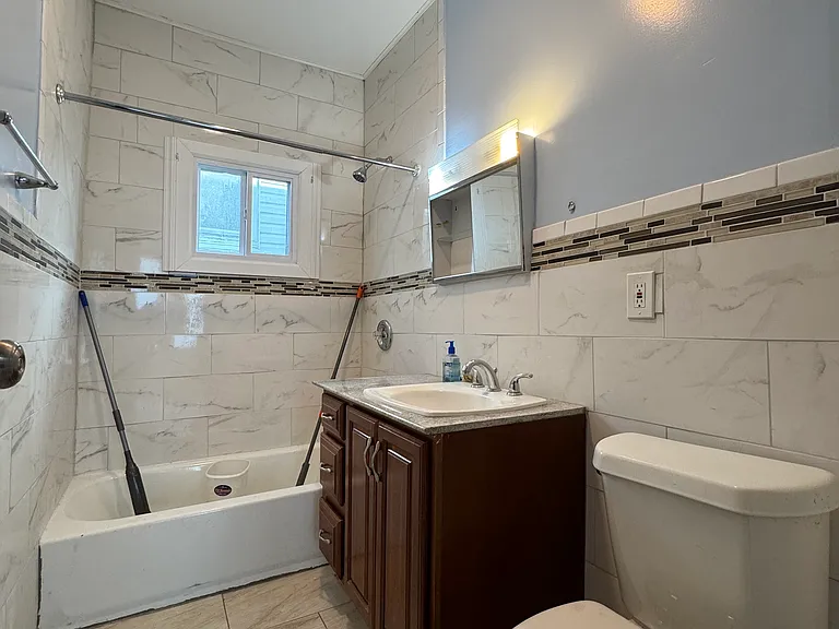 48 Domedion Ave #1 — Photo 15