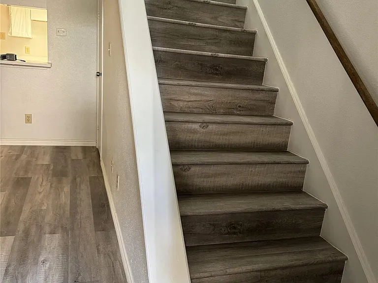 7402 Alabonson Rd — Photo 12