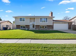 2127 W Cedar Breaks Dr, Salt Lake City, UT 84129