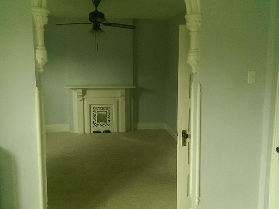 Front bedroom suite.