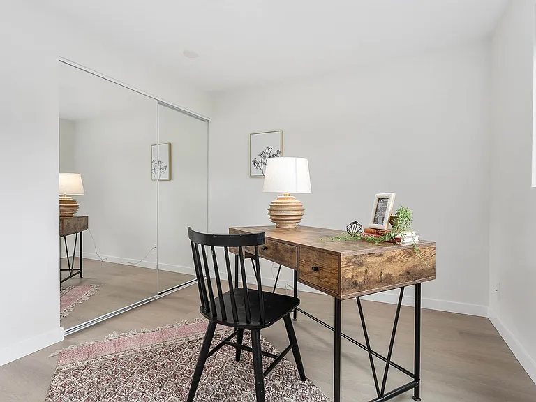 TE1416 — Photo 33