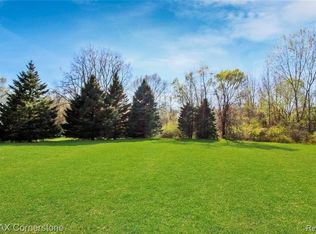 0 Wayne Rd, Romulus, MI 48174