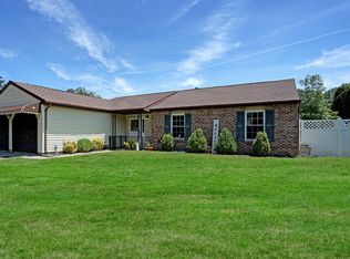 24 Newtons Corner Rd, Howell, NJ 07731