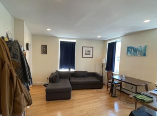 212 Maverick St APT 1, Boston, MA 02128