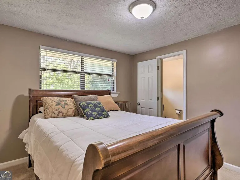 6207 Moss Dr — Photo 17