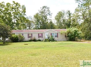 1120 Harveytown Rd, Pembroke, GA 31321