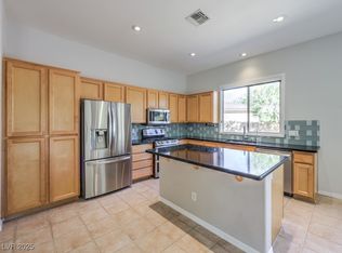 12 Fallows Fire Ct, Henderson, NV 89052