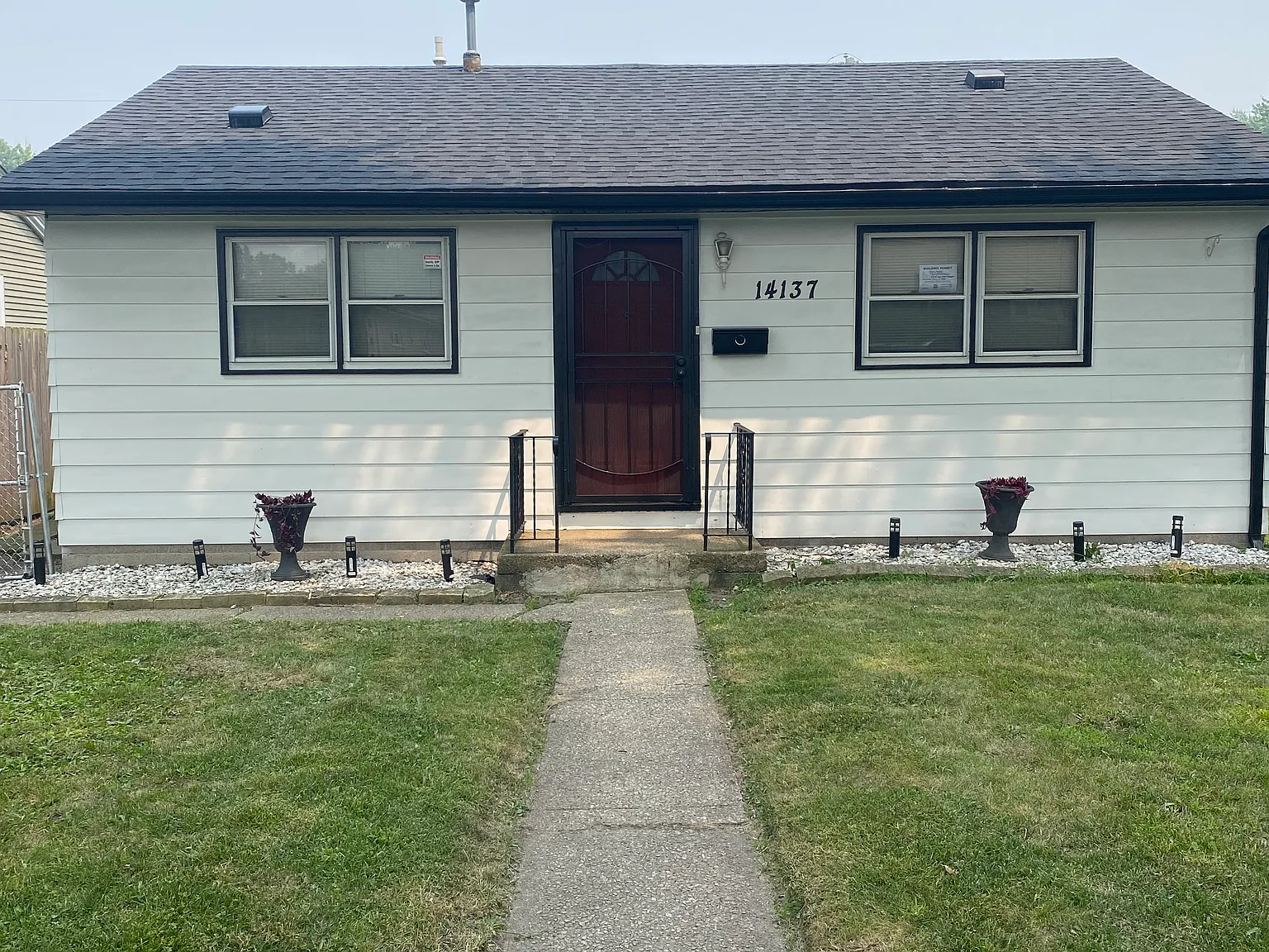 3 bed, 1266 sqft, $2,200 — Photo 2